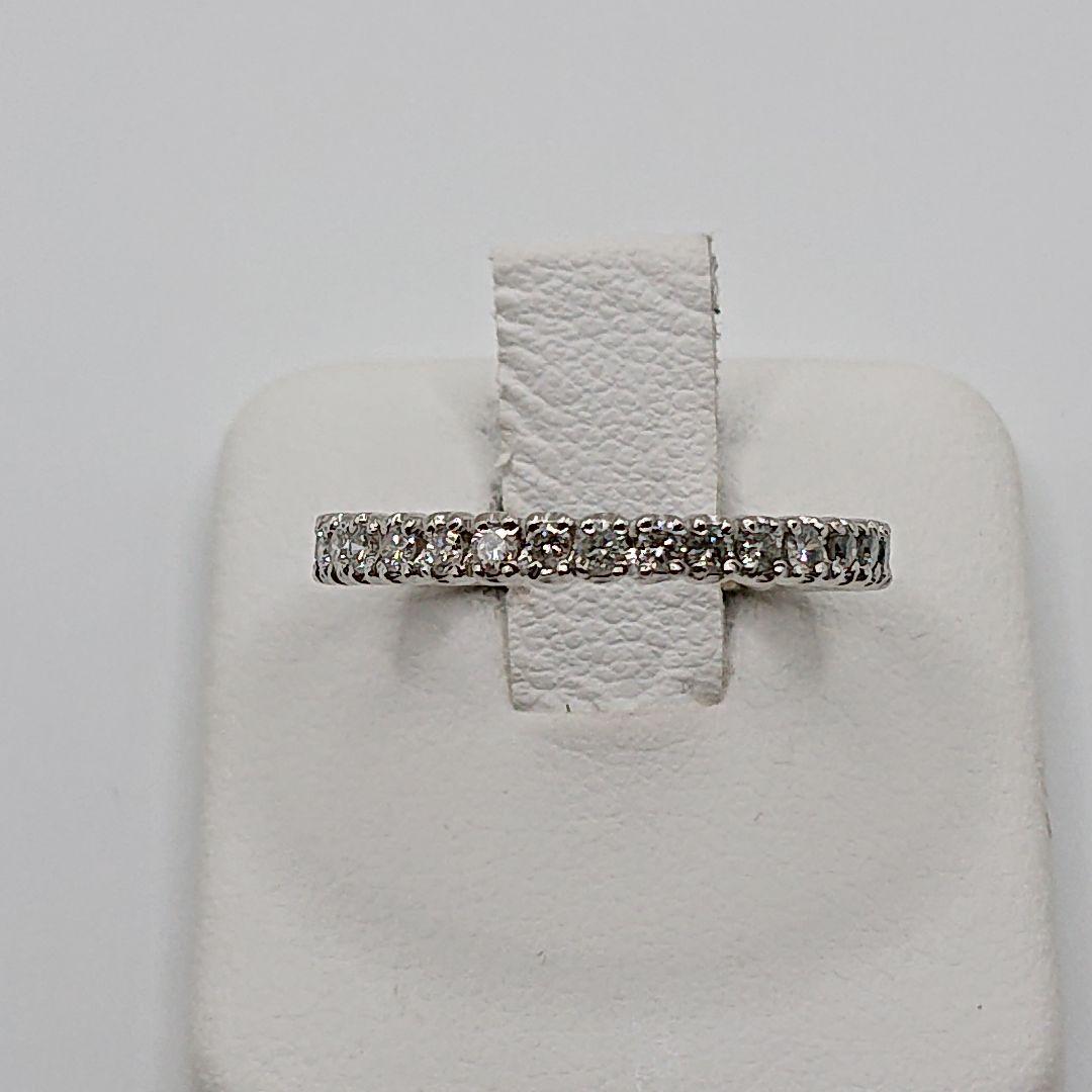 しぃ0.5カラット天然ダイヤモンドリング エタニティリング プラチナ900