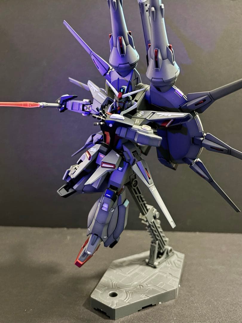 せ*り様 HG レジェンドガンダム　全塗装完成品　台座付属