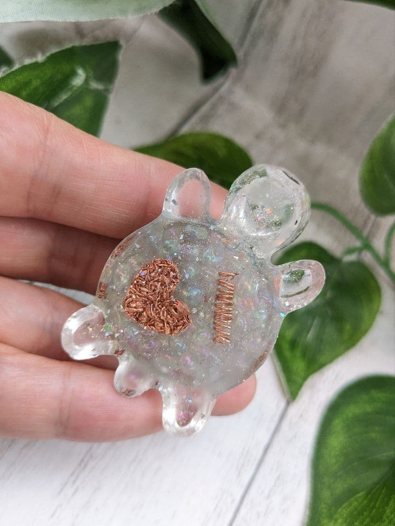 【ぴか】レインボーオーラ水晶のかめちゃん形オルゴナイト☆他３点