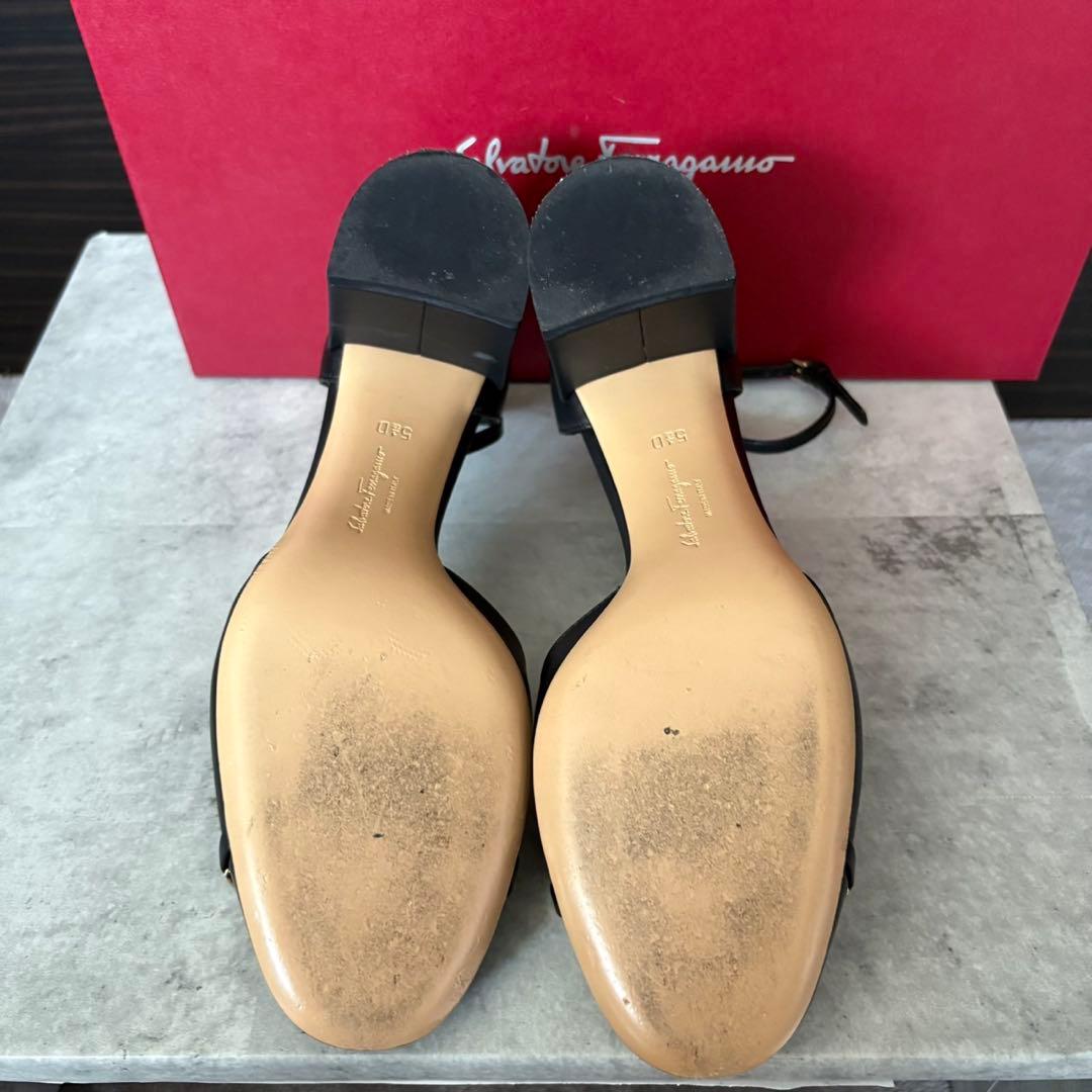 Salvatore Ferragamo フェラガモ パンプスAvice