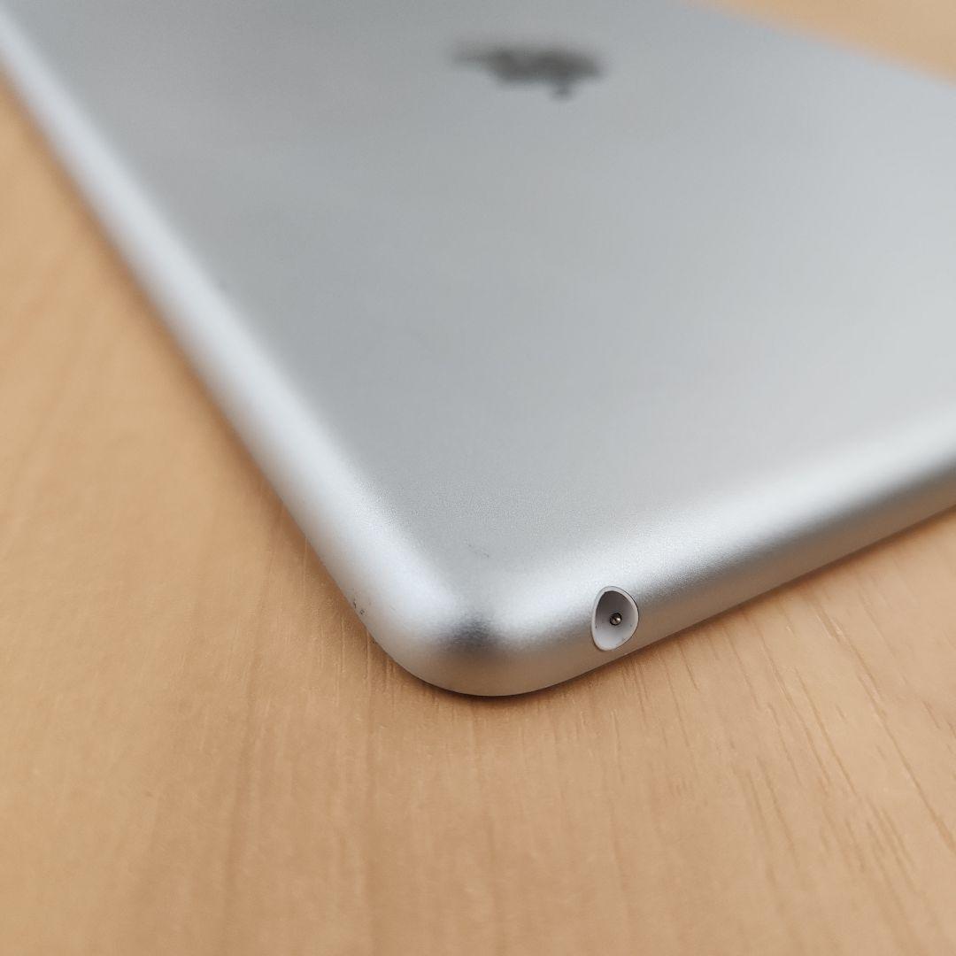 Apple iPad (第9世代) 10.2インチ 64GB WiFiモデル