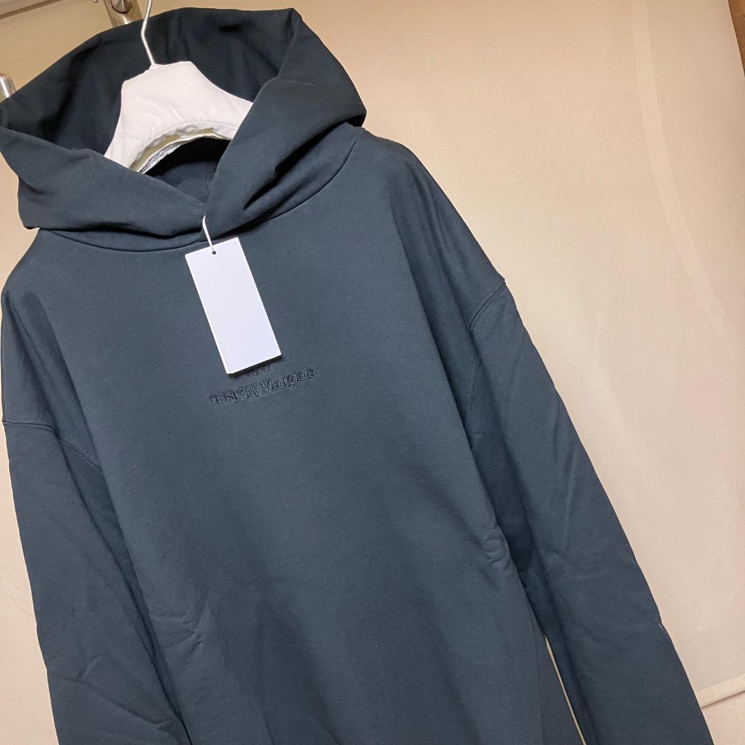 新品 L メゾンマルジェラ 23aw 反転ロゴ パーカー 黒黒 17784