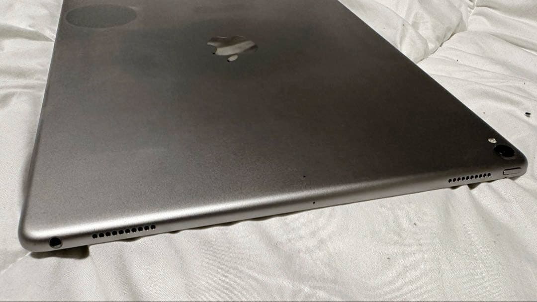 み*や様 ipad pro 12.9 第2世代 64gb Wi-Fiモデル シル