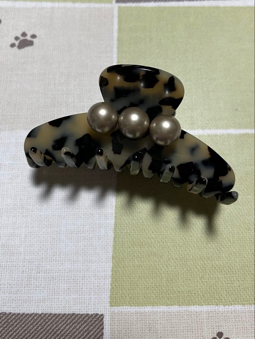 アレクサンドル ドゥ パリ ヘアクリップ M アルビノス