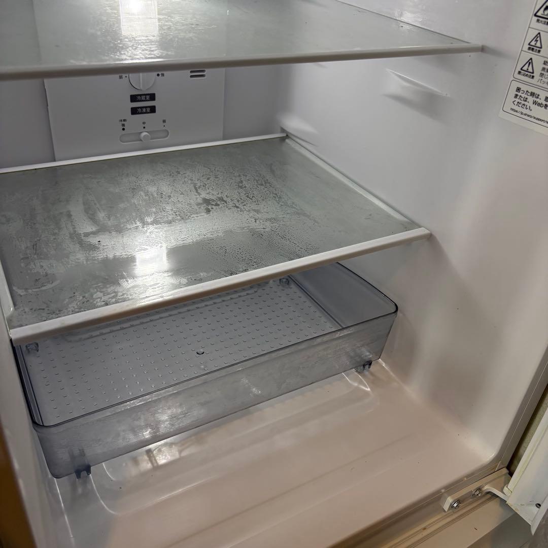 2023年製 SHARP シャープ 冷凍冷蔵庫 SJ-D15J-W 白 ホワイト