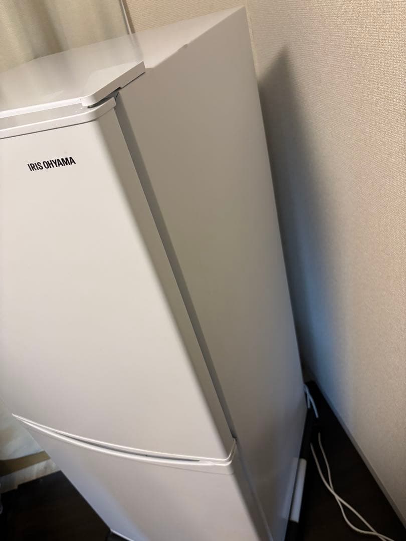 アイリスオーヤマ ノンフロン冷凍冷蔵庫 IRSD-14A-W 142L