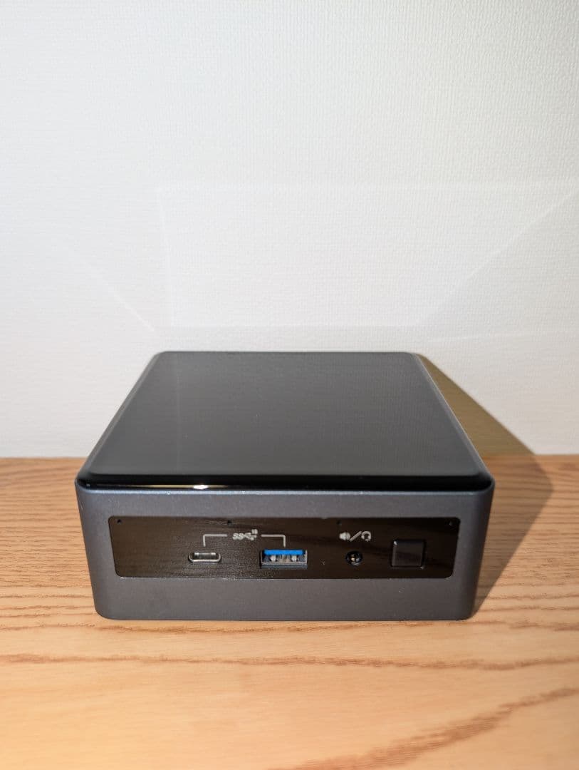 Intel NUC NUC10i7FNH Core i7 ミニPC