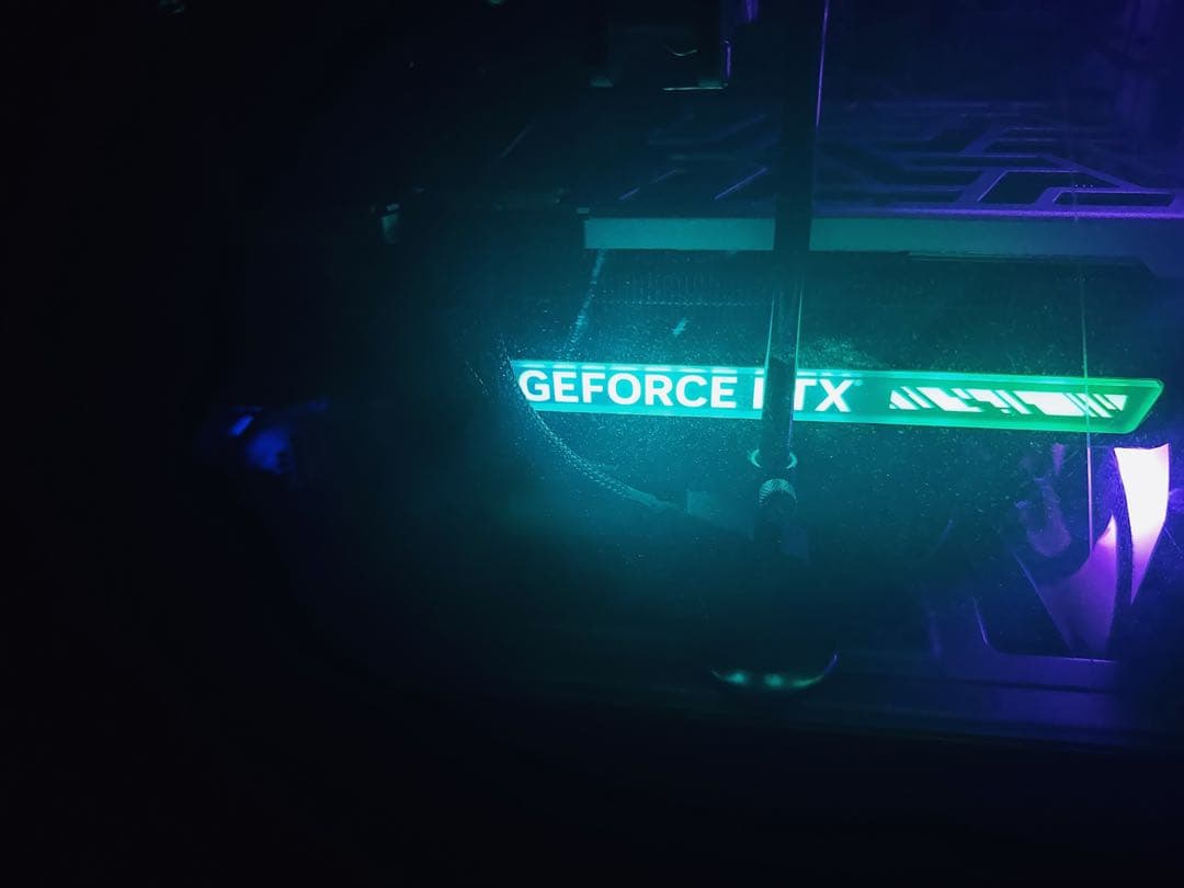 グラフィックボード・グラボ・ビデオカード PALIT GeForce RTX 4070 Ti 12GB GAMINGPRO
