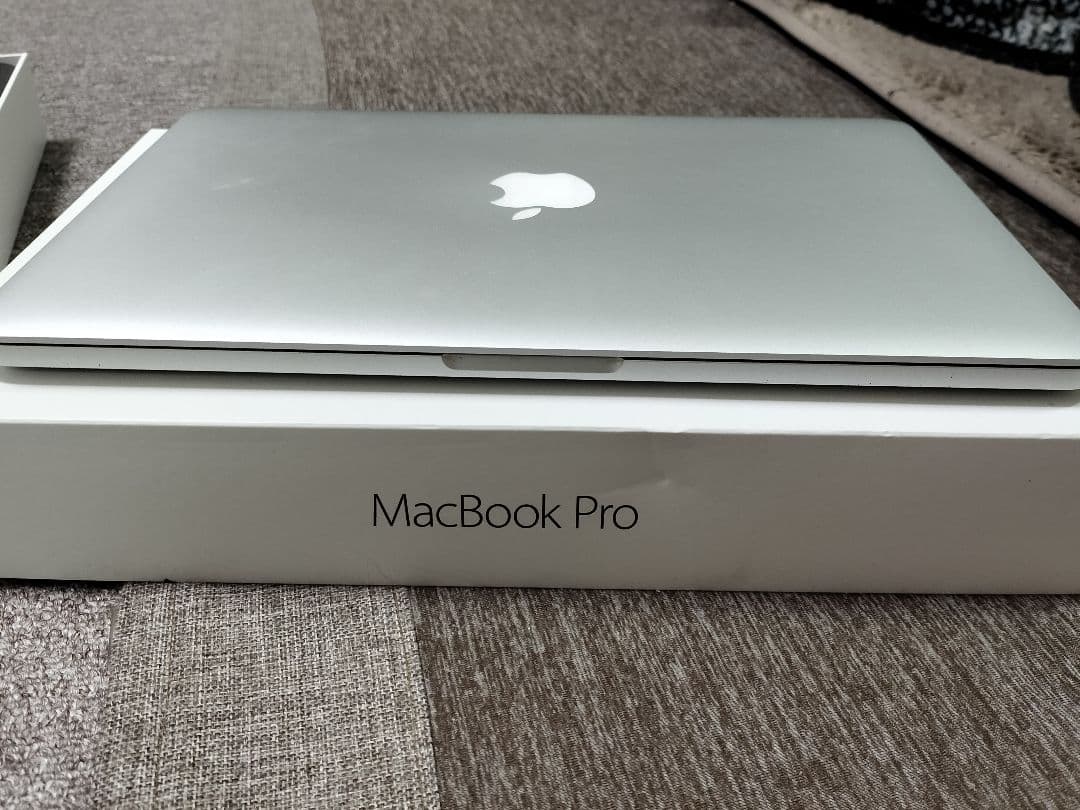 【ジャンクOS無】Apple MacBook Pro 13.3インチ A1502