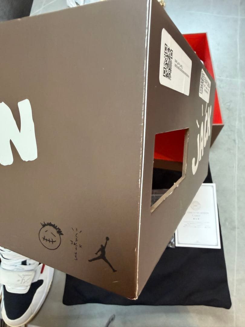 靴 travis jumpman jack red 27.5