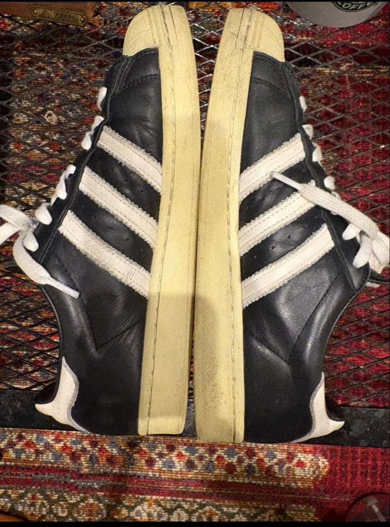 adidas スーパースター80s復刻