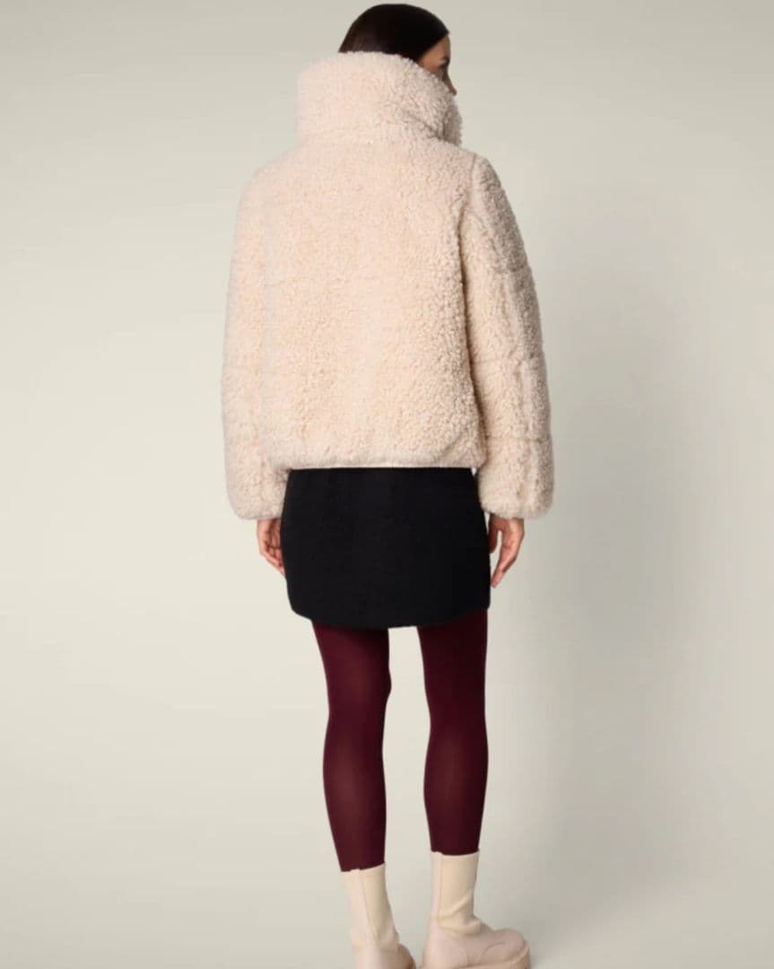 セイブザダック　ジャケット ベージュ