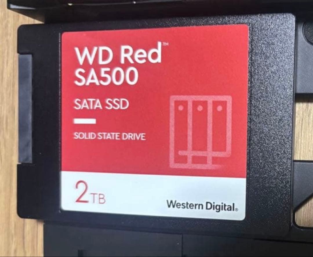 WD Red SA500 2TB SATA SSD NAS 2.5インチ