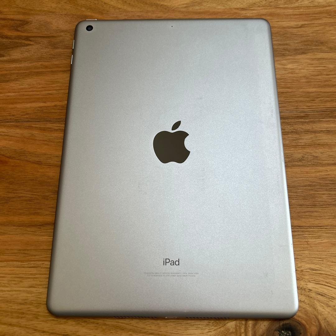 iPad 第6世代32GB WiFi