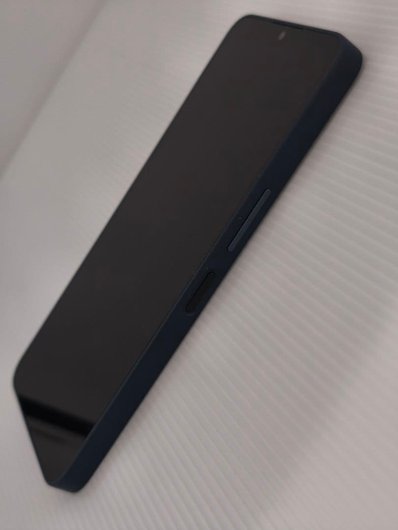 中古 美品 AQUOS WISH 4 本体のみ