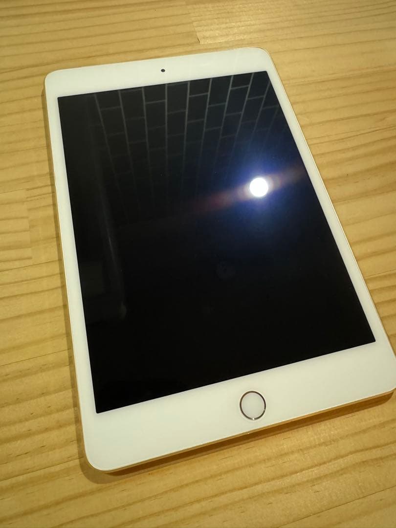 【本体のみ】iPad mini 第4世代 16GB SIMフリー