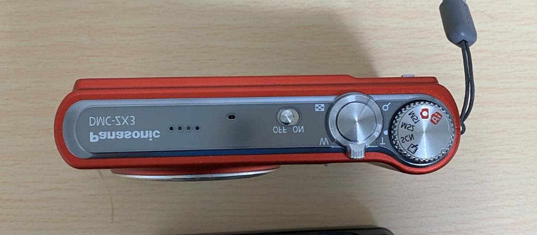 LUMIX DMC-ＺＸ3 レッド 防水カメラ