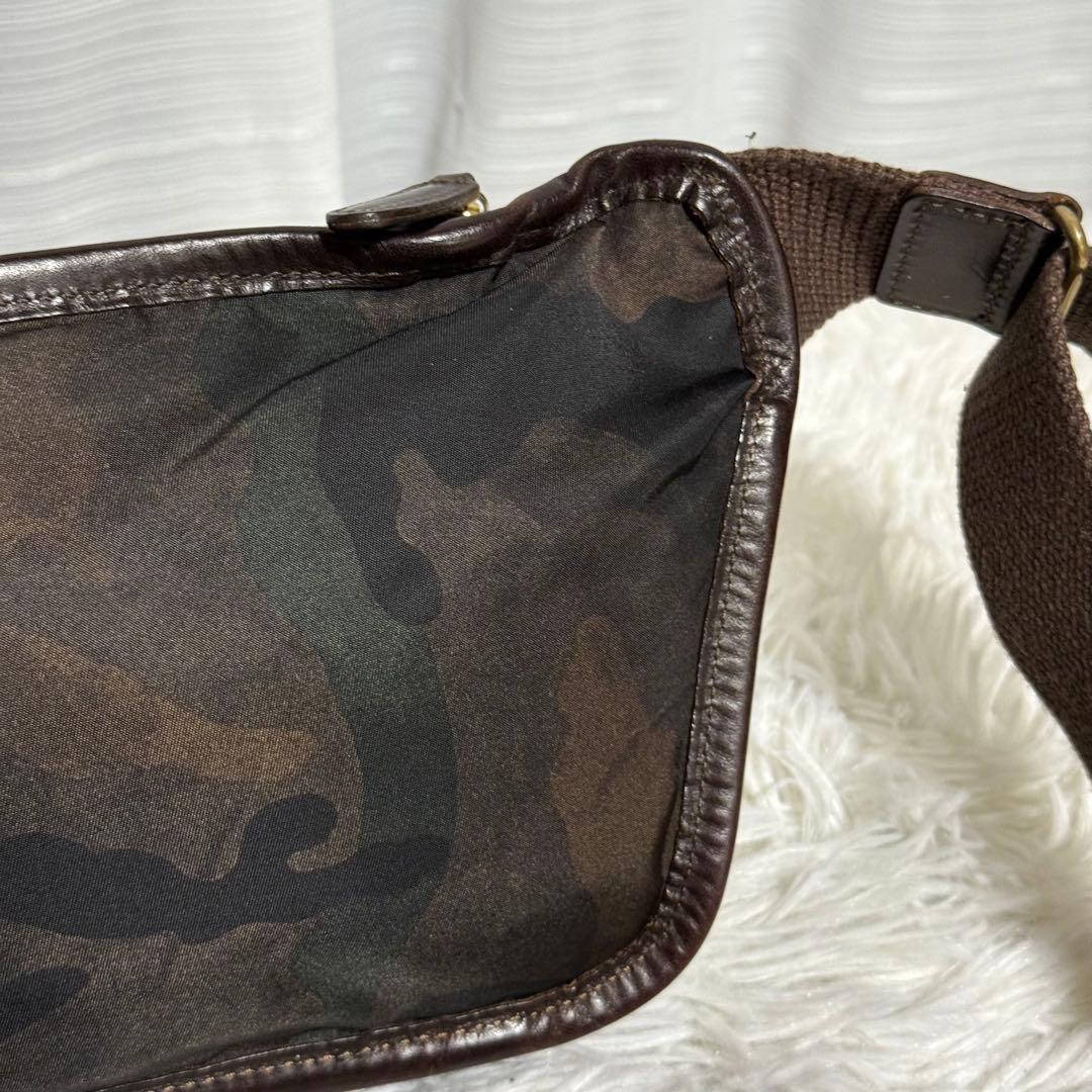 ⭐️未使用級⭐️　Felisi　フェリージ　ボディバッグ　799　ナイロン　カモ柄