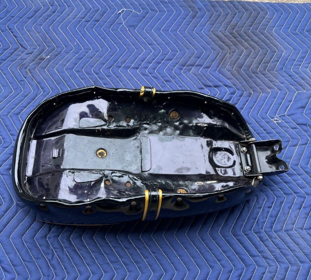 ⭐*️様 シャリーシャリィ&ダックスDAX用バナナ 氣志團カラー 黒＆金ちょび三