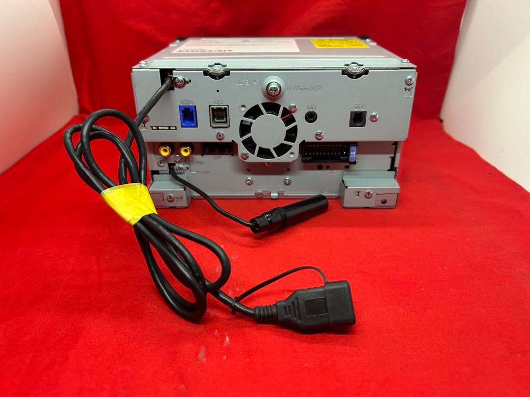 ⭐︎美品⭐︎KENWOOD 2024春地図MDV-D404BT 新品バックカメラ付き