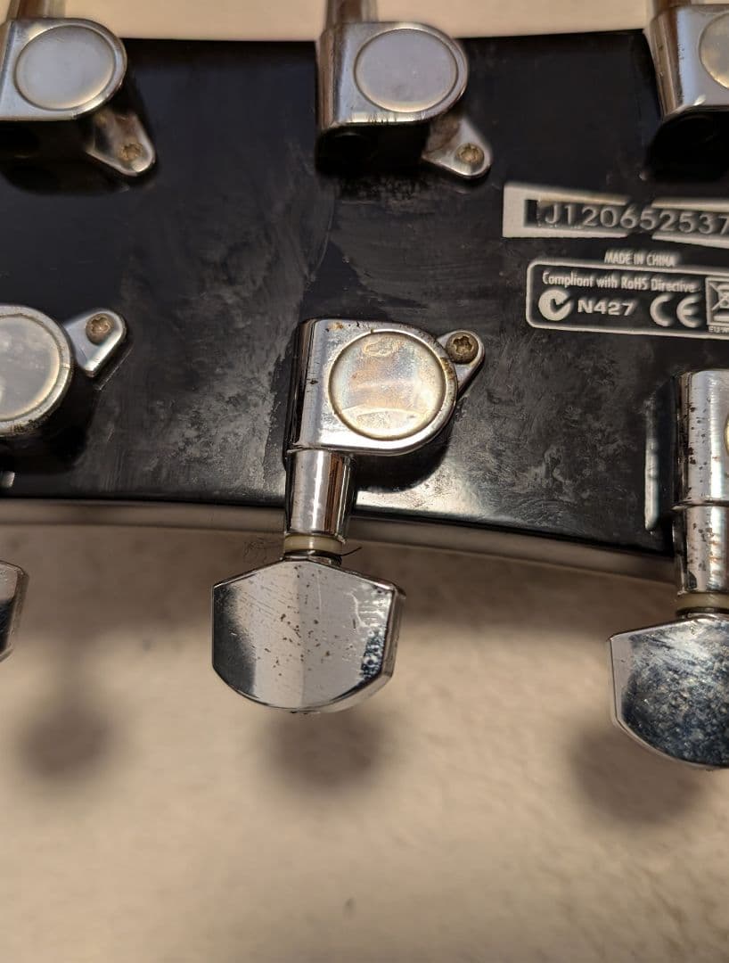 ひ*7様 Ibanez、EMG搭載モデル、美品ギターケース付き