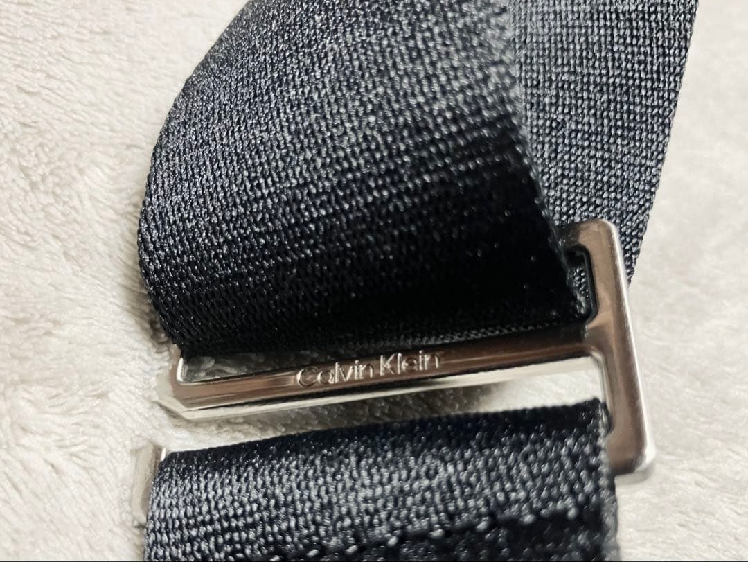 新品未使用 CK レザー ボディバッグ ショルダー ブラック カルバンクライン