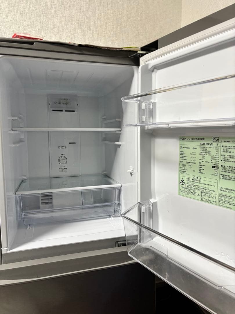 AQUA冷凍冷蔵庫　AQR-13k 一人暮らしにおすすめ⭐︎⭐︎