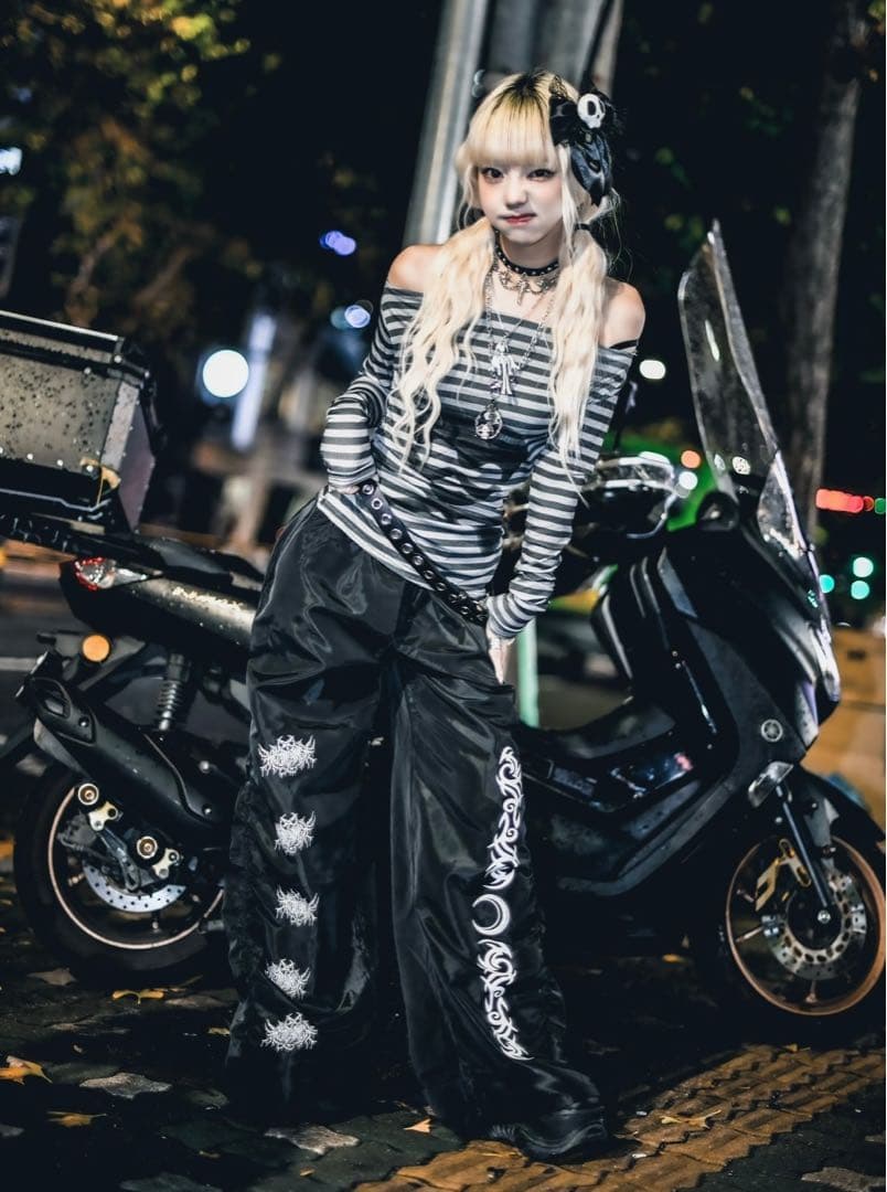 KRY「MOUMOKU」ワイドパンツ