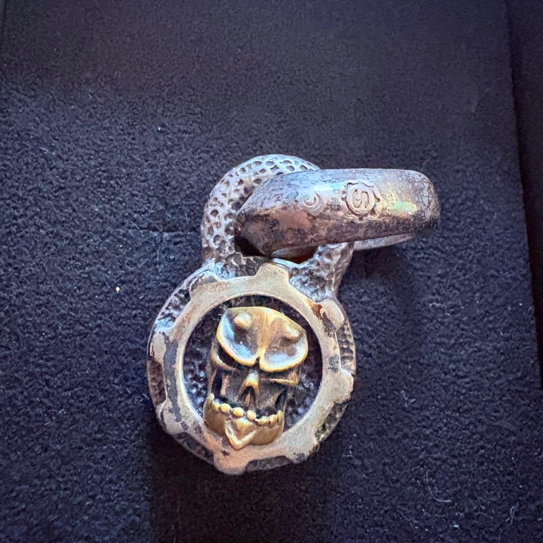 スターリンギア（STARLINGEAR）マイクロスカルフレームペンダント