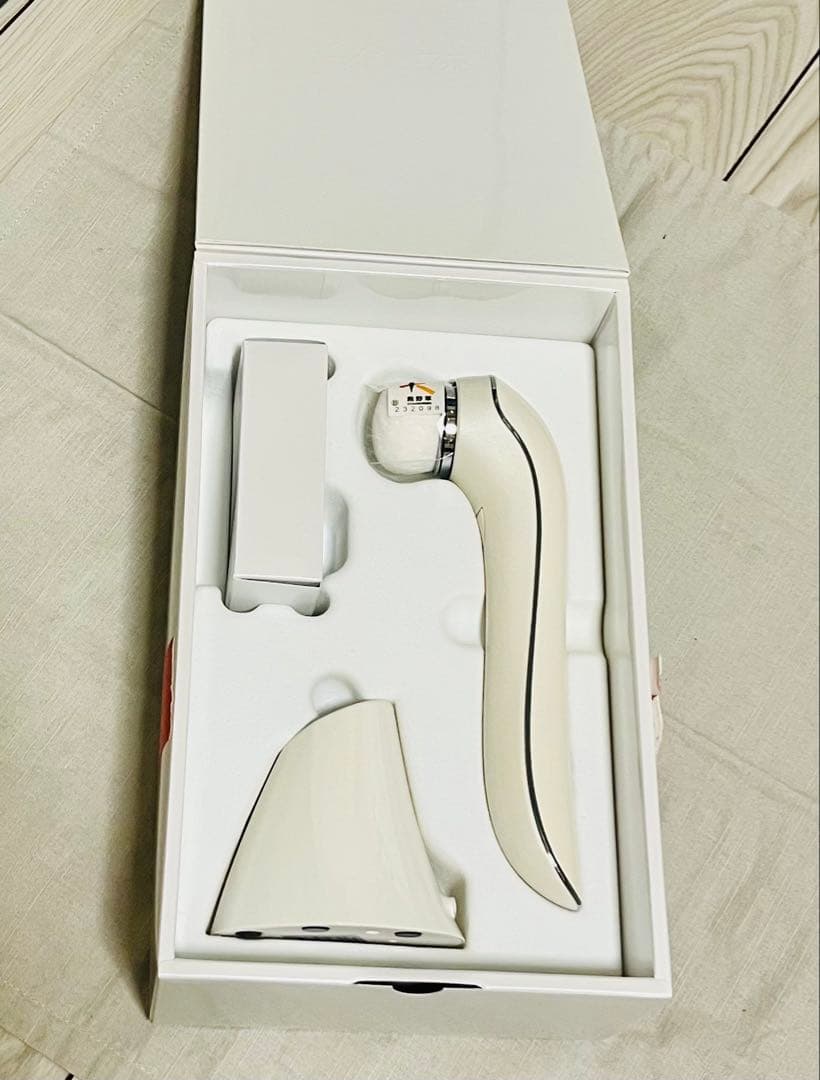 【未使用】【正規品】MTG リファクリア 防水洗顔ブラシ RF-CL2123B