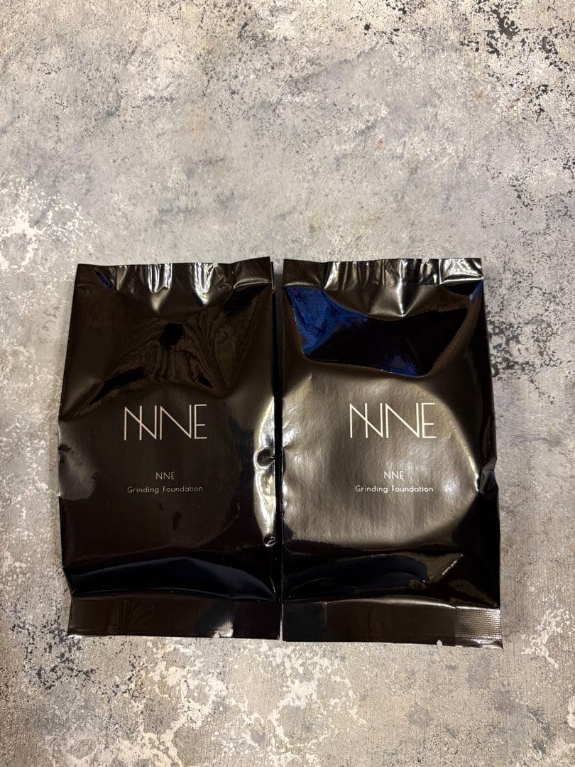 新品未使用NNE グロウファンデーション 14g2個セット