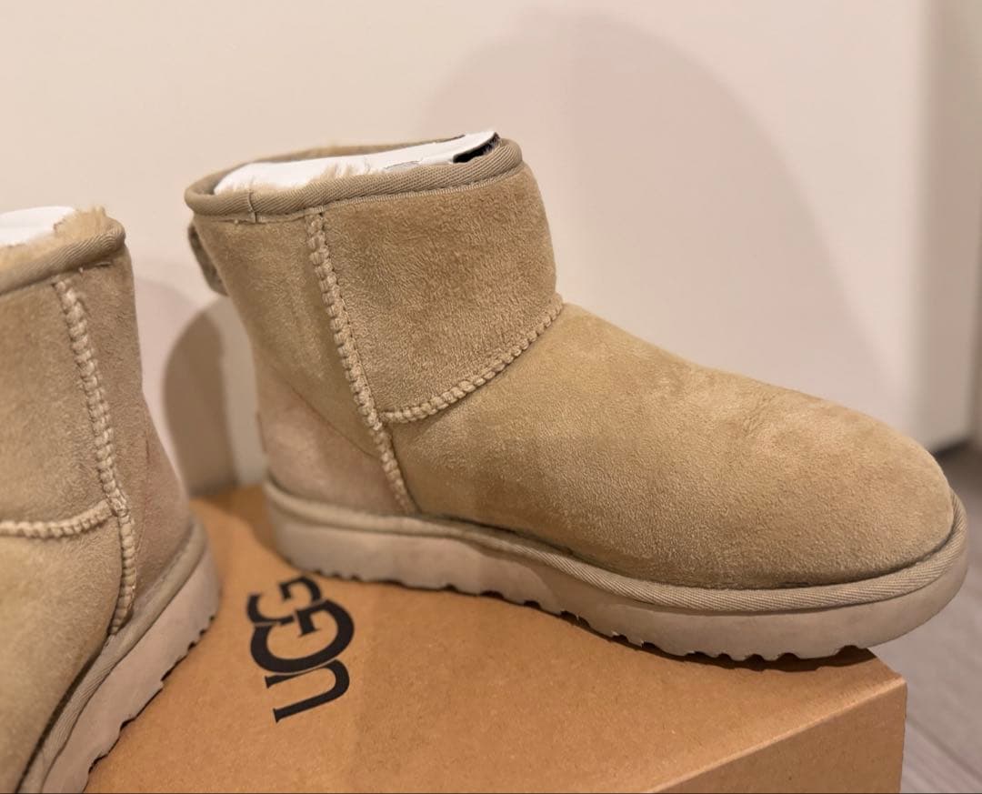 UGG アグ　ブーツ　クラシックミニ　Classic Mini II