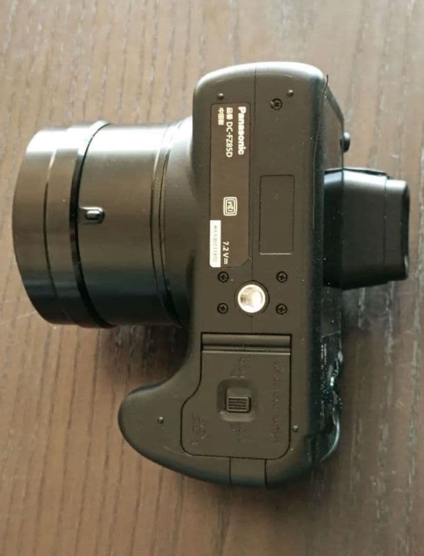 ✨コンパクト&軽量ボディ　60倍光学ズーム4K動画、タッチパネル　DCFZ85D