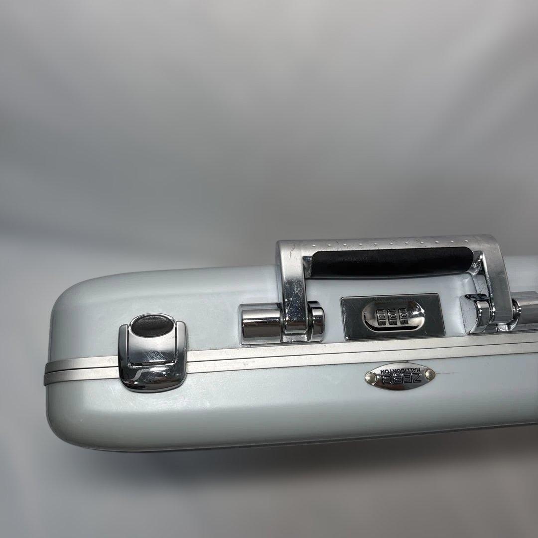 ゼロハリバートン ポリカーボネート　薄型アタッシュケース