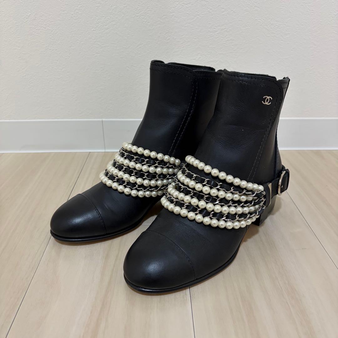 【✴︎Gigolette✴︎ 】CHANEL ショートブーツ