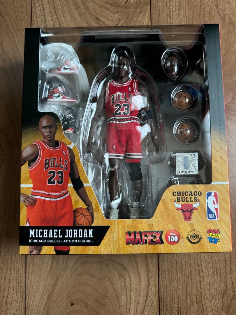 スポーツ MAFEX TOY Michael Jordan Chicago Bulls