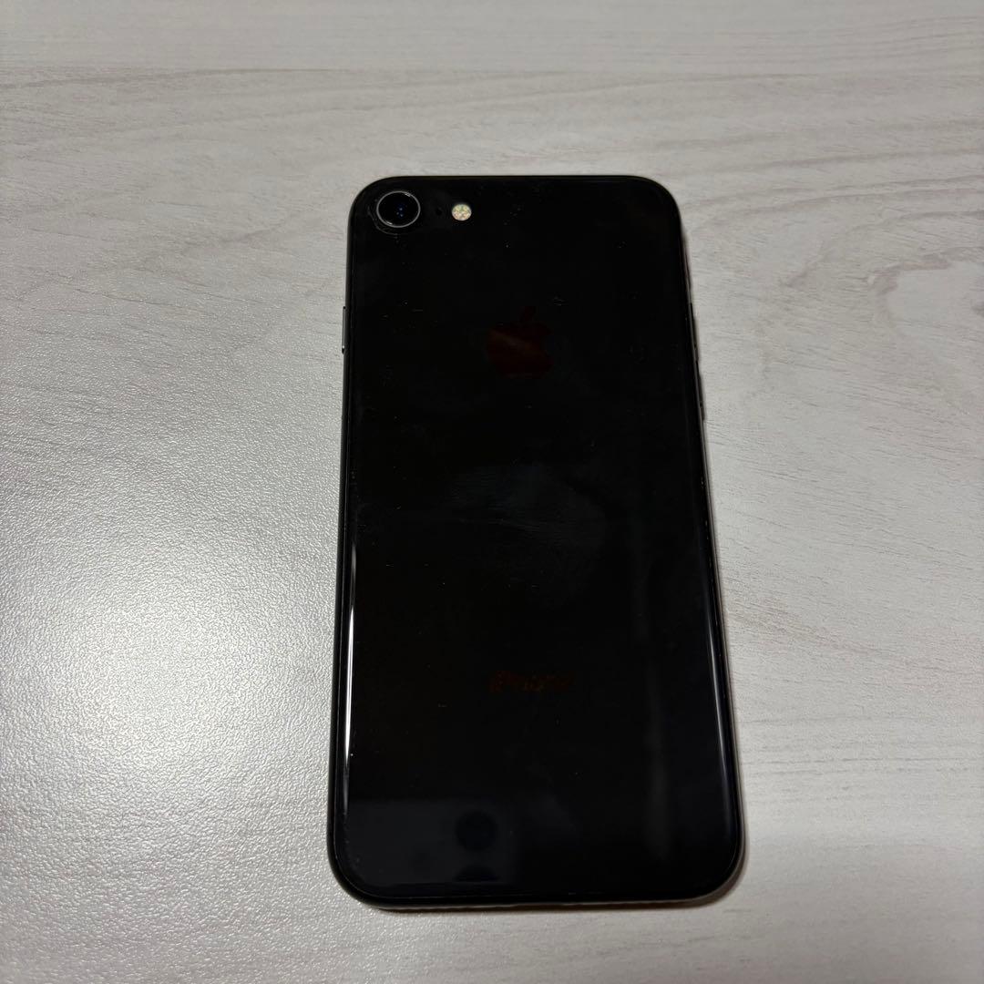Apple iPhone8 64GB SIMロック解除済ソフトバンク版