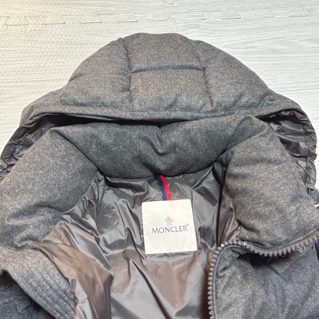 【極美品】モンクレール　モンジュネーブル　サイズ2 DISTタグ