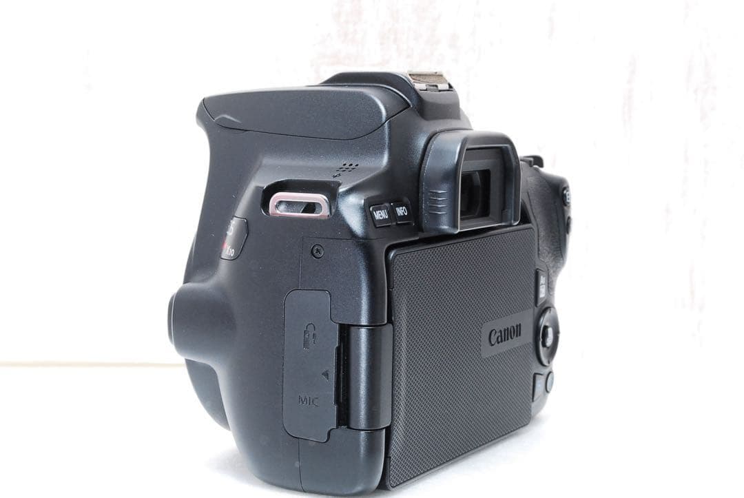 ❤️美品❤️標準&望遠レンズセット❤️Wi-Fi❤️ Canon Kiss X10