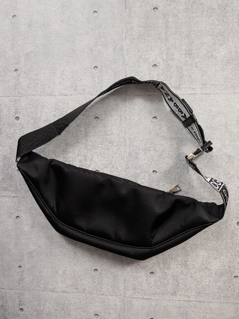 DOLCE＆GABBANA ドルチェ＆ガッバーナ 黒ボディバッグ ウエストバッグ