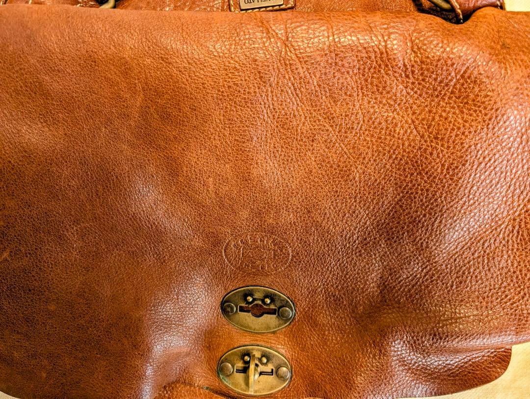 美品 ZANELLATO POSTINA ザネラート メッセンジャーバッグ