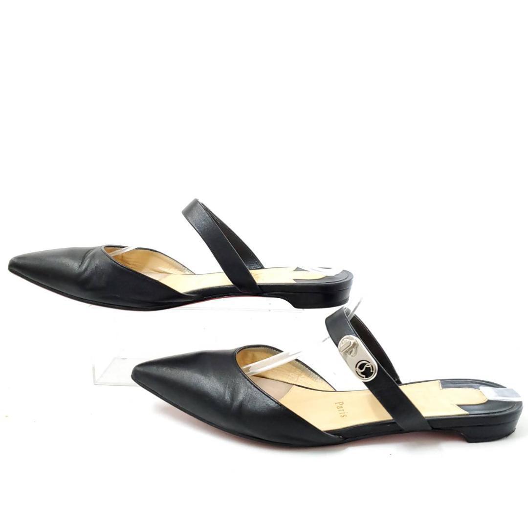 クリスチャンルブタン　ストラップミュール　金具　ポインテッドトゥ　レザー　黒