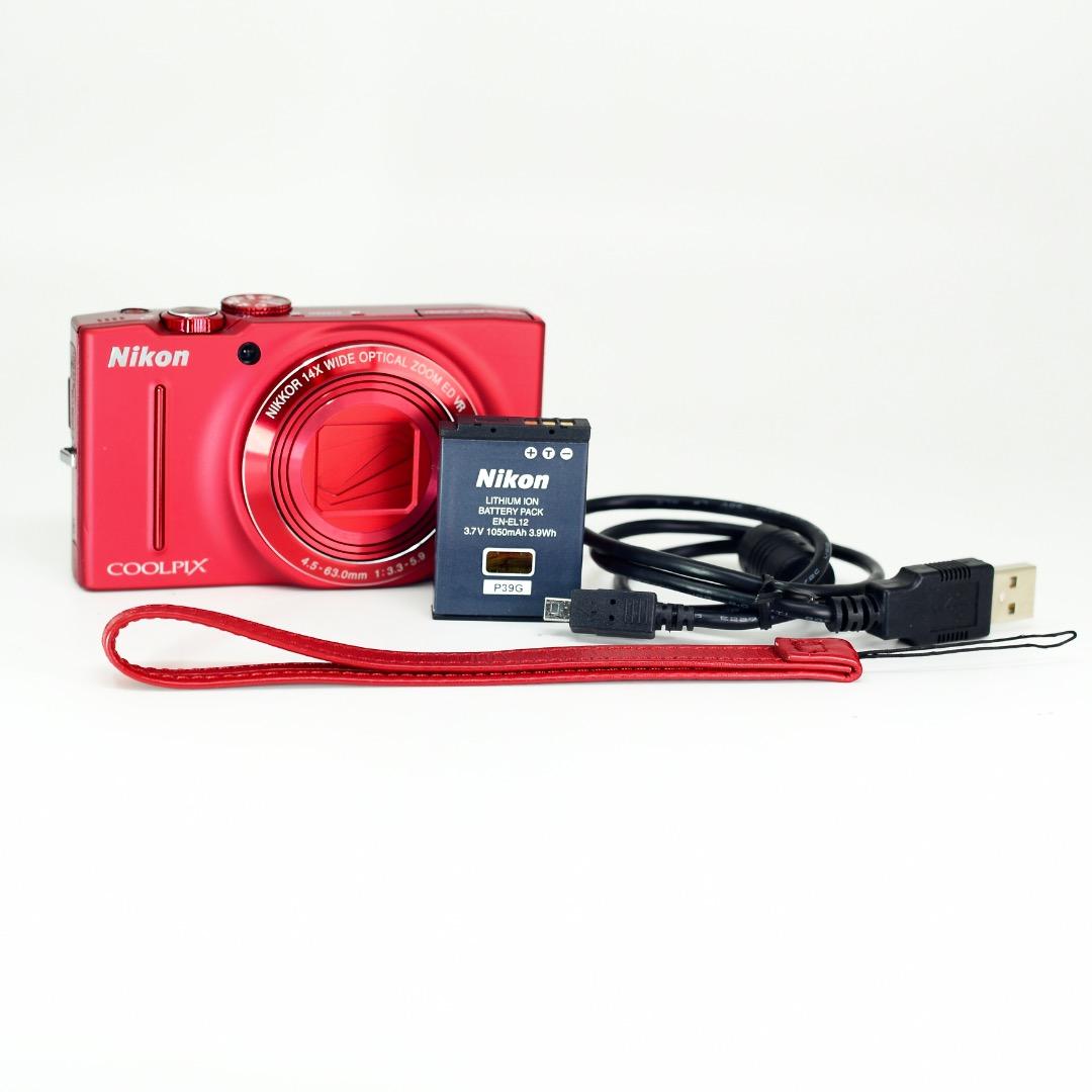 【Nikon】 COOLPIX S8200 コンパクトデジタルカメラ
