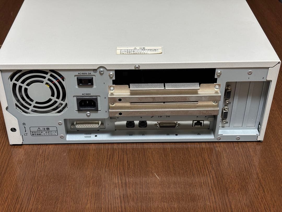 NEC PC-9821 Ra20/N12 簡易動作確認済み HDDベイ欠品