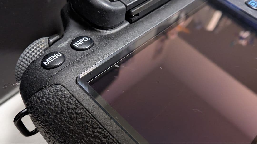 Canon EOS 6D デジタル一眼レフカメラ　本体