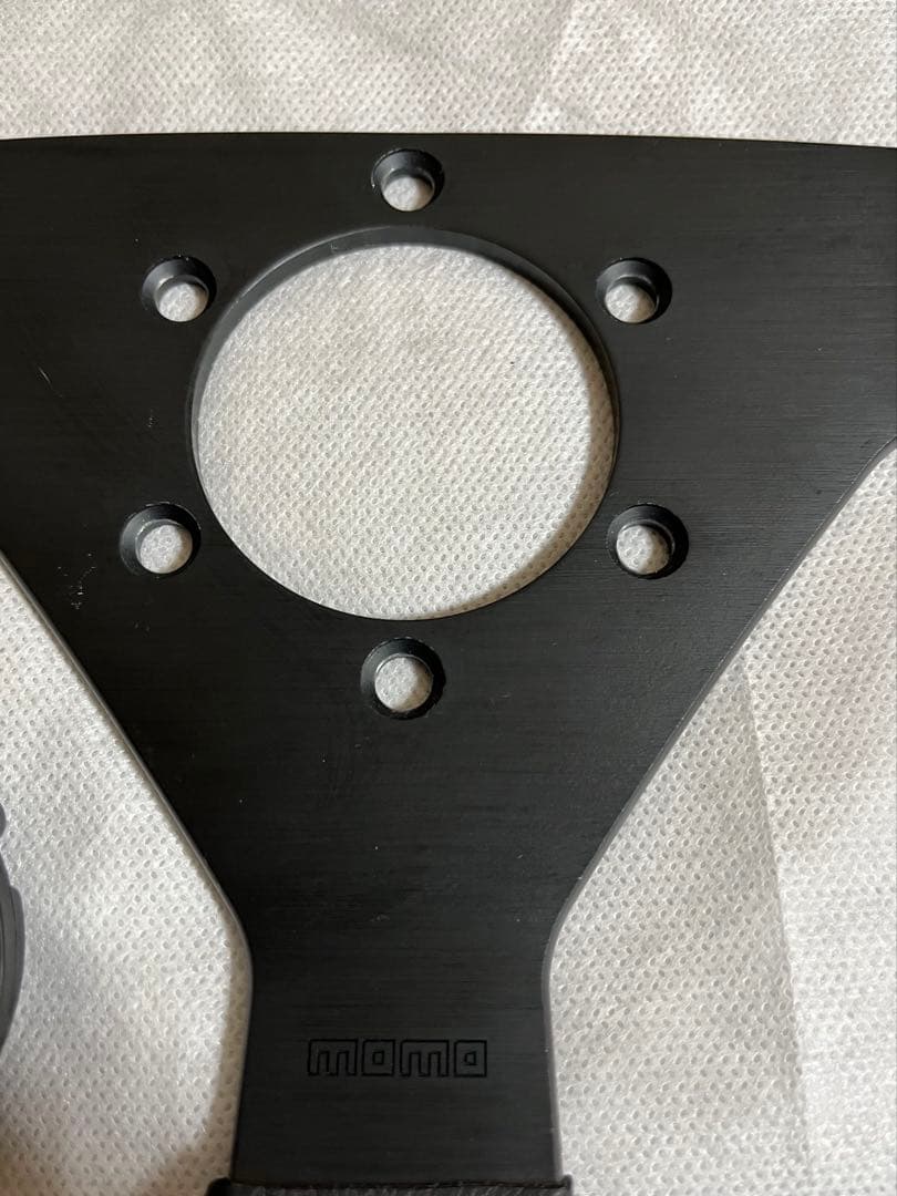 momo モンテカルロ350mm