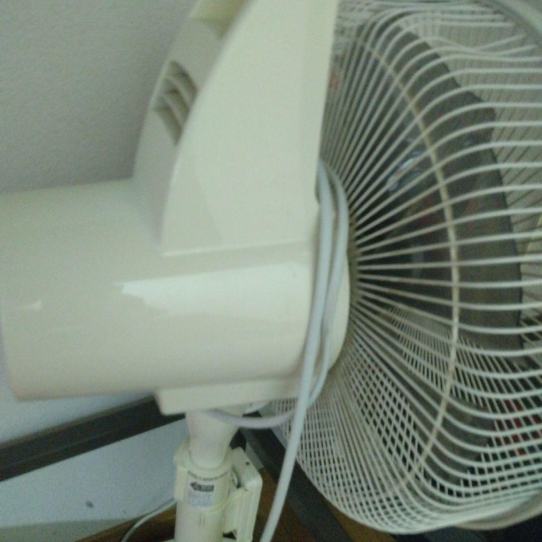 卓上扇風機 ホワイト コンパクト