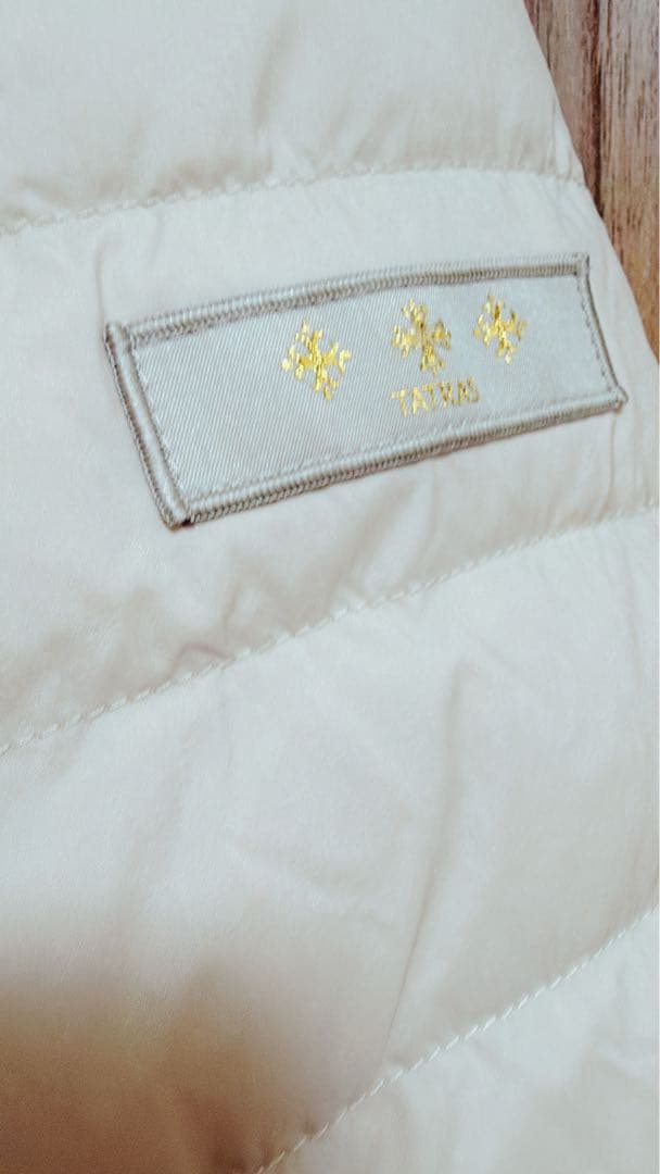 【美品】TATRAS NORKO ダウンジャケット ベージュ Mサイズ