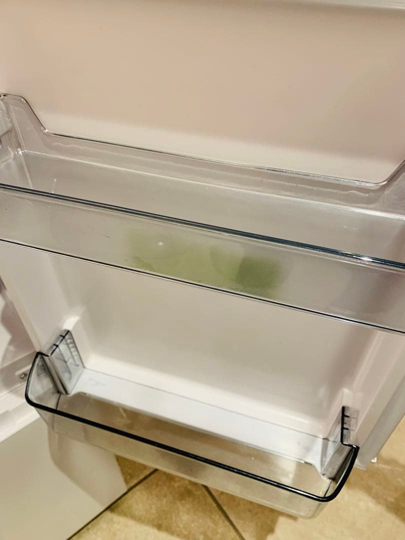 新生活2023年製／シャープ冷蔵庫マットホワイトどっちも取付可ドア／自動霜取り