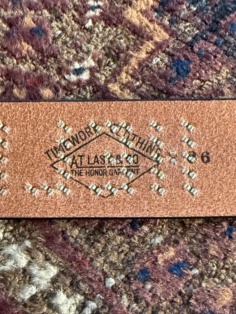 小物 At Last HELLUVARIDE